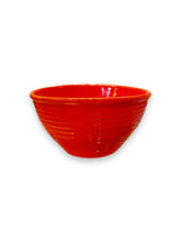 Cargar imagen en el visor de la galería, Large Orange Mixing Bowl - DeFrenS 
