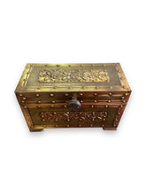 Lade das Bild in den Galerie-Viewer, Rectangle Wood/Iron Box - DeFrenS
