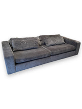 Cargar imagen en el visor de la galería, Gray Velvet Sofa - DeFrenS
