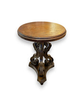 Load image into Gallery viewer, Wood Round Side Table - DeFrenS
