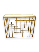 Carica l&#39;immagine nel visualizzatore di Gallery, Gold and Mirror Entry Table - DeFrenS
