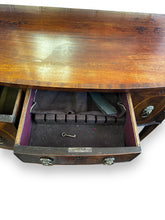 Load image into Gallery viewer, Wood Desk - DeFrenS
