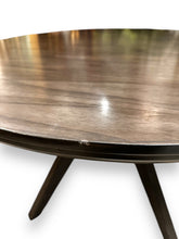 Load image into Gallery viewer, Round Wood Table - DeFrenS
