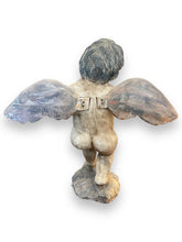 Carica l&#39;immagine nel visualizzatore di Gallery, Standing Carved Angel - DeFrenS

