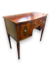 Load image into Gallery viewer, Wood Desk - DeFrenS
