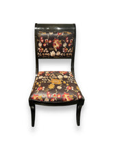 Cargar imagen en el visor de la galería, Chair with floral pattern on a white background
