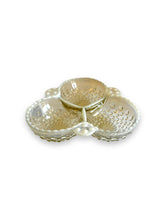 Carica l&#39;immagine nel visualizzatore di Gallery, Anchor Hocking Moonstone Dish - DeFrenS
