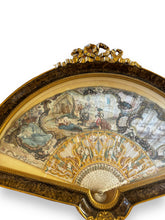 Carica l&#39;immagine nel visualizzatore di Gallery, Antique XVIII Century Framed Continental Fan - DeFrenS
