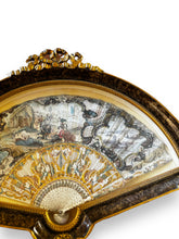 Carica l&#39;immagine nel visualizzatore di Gallery, Antique XVIII Century Framed Continental Fan - DeFrenS
