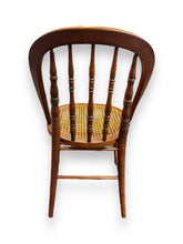 Cargar imagen en el visor de la galería, Bentwood Chair with Caine Seat - DeFrenS
