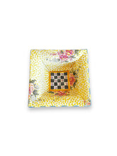 Cargar imagen en el visor de la galería, Mackenzie Childs Square Bowl - DeFrenS
