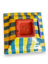 Cargar imagen en el visor de la galería, Mackenzie Childs Square Bowl - DeFrenS
