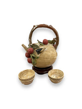 Cargar imagen en el visor de la galería, Set of 6, Majolica Teapot with 4 Cups and Teapot wood stand - DeFrenS
