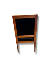 Lade das Bild in den Galerie-Viewer, Set of 2 Black Chairs
