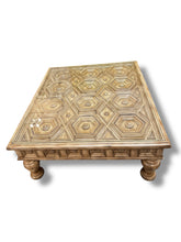 Charger l'image dans la galerie, Bernhardt Coffee Table - DeFrenS
