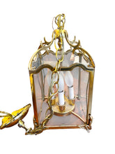 Lade das Bild in den Galerie-Viewer, Brass Hanging Light Fixture
