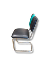 Cargar imagen en el visor de la galería, Retro Table &amp; 4 Chairs - DeFrenS
