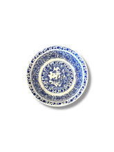 Carica l'immagine nel visualizzatore di Gallery, Signed Blue &amp; White Bowl
