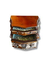Load image into Gallery viewer, Italian Bombe Chest
