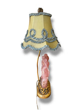 Carica l'immagine nel visualizzatore di Gallery, Rose Quartz Lamp - DeFrenS
