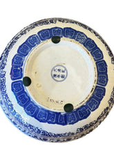 Carica l'immagine nel visualizzatore di Gallery, Signed Blue &amp; White Bowl
