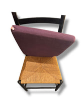Lade das Bild in den Galerie-Viewer, Dining Chair w/ Seat Cushion - DeFrenS
