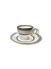 Cargar imagen en el visor de la galería, Wedgwood Colonnade Set
