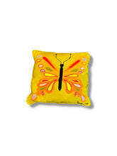 Cargar imagen en el visor de la galería, Butterfly Embroidered Pillow
