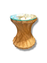 Charger l'image dans la galerie, Bernhardt Round Table
