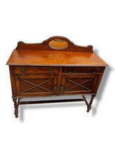 Cargar imagen en el visor de la galería, Oak Sideboard Buffet
