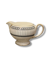 Cargar imagen en el visor de la galería, Wedgwood Colonnade Set
