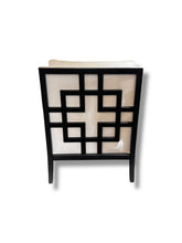Carica l'immagine nel visualizzatore di Gallery, EA White Side Chair - DeFrenS
