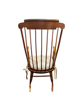 Lade das Bild in den Galerie-Viewer, Nichols &amp; Stone Rocking Chair
