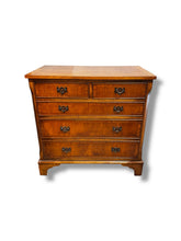 Cargar imagen en el visor de la galería, Wood 5 Drawer Side Table

