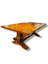 Cargar imagen en el visor de la galería, Lg Wood Dining Table
