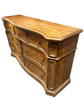 Carica l'immagine nel visualizzatore di Gallery, Hooker Bedroom Dresser - DeFrenS

