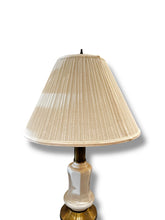 Carica l'immagine nel visualizzatore di Gallery, Brass/Porcelain Table Lamp - DeFrenS
