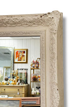 Carica l'immagine nel visualizzatore di Gallery, Mirror w/ White Frame - DeFrenS

